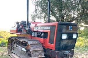 Trattore cingolato NEW HOLLAND modello 55-85