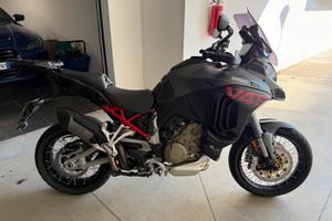 Ducati multistrada v4s