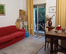 Appartamento con giardino cod. q14313