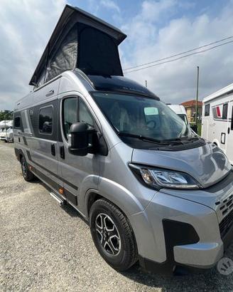 Adria TWIN 640 SGX ANNIVERSARIO TETTO A SOFFIETTO