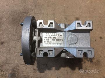 Varvel FRT 28 B3-STD R1/28 56B14/G  motoriduttore