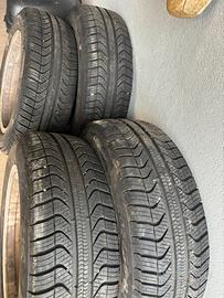 Pirelli 4 Stagioni al 90% dot 25/23