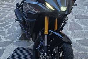 Suzuki gsx s 1000 gx