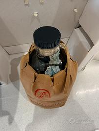 Bottiglia Rum Pampero vuota
