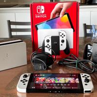 Nintendo Switch Oled + 2 Giochi Originali