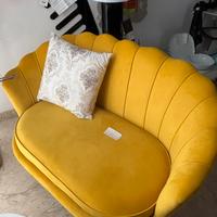 Divanetto conchiglia Brandani