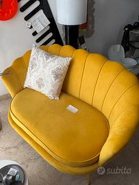 Divanetto conchiglia Brandani