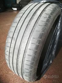 Gomme Michelin 225 45  R19