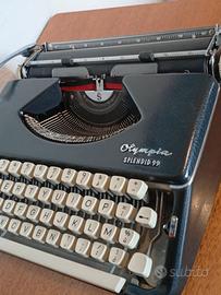 Macchina da scrivere Olympia Splendid 99 anno 53 