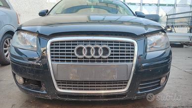 AUDI A3 SPORTBACK FARO ANTERIORE SX