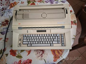 macchina da scrivere elettronica 