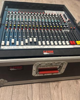 Mixer Soundcraft FX16II Lexicon effects + case