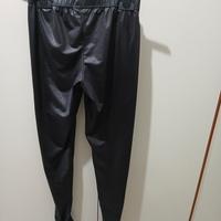 pantaloni in morbida pelle