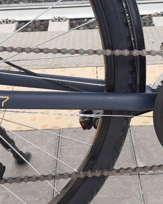 CITY TREKKING SCRAPPER CR7  28" – BICI PROTOTIPO