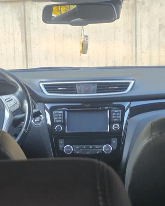 Nissan Qashqai auto