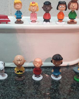Collezione Peanuts Snoopy Charlie Brown 12 pezzi