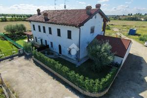 CASA INDIPENDENTE A CAZZAGO SAN MARTINO