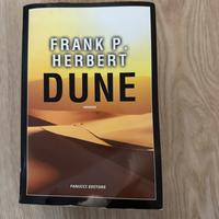 Dune - Frank P. Herbert