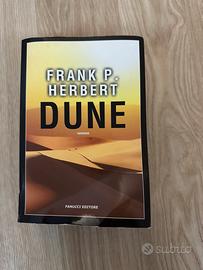 Dune - Frank P. Herbert