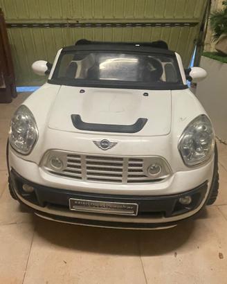 Macchina elettrica mini cooper
