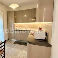 Cucina seminuova 1800€- non si effettua spedizione