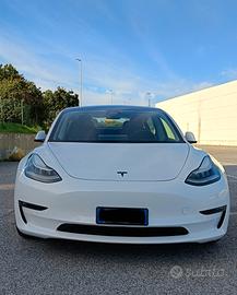 Tesla Model 3 - Versione Restyling 2021 