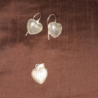 Orecchini in argento e ciondolo