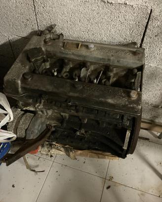 Motore Alfa Romeo AR01600