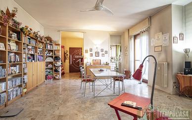 LUMINOSO TRILOCALE AL PIANO ALTO IN TRIANTE