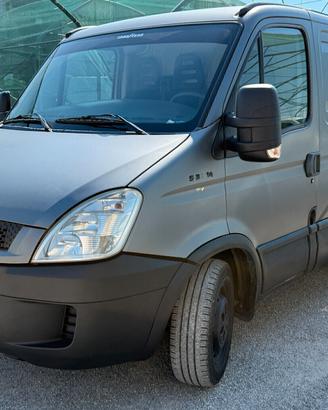 IVECO DAILY 3.0 140CV passo Corto tetto Basso 2011