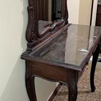 consolle in legno con specchio