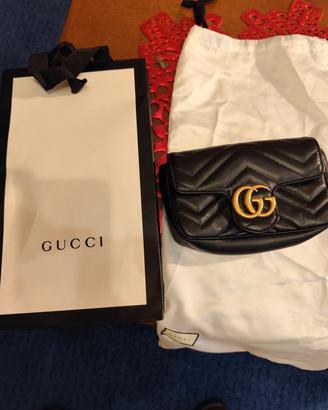 Borsa Donna GG Marmont Mini in pelle nera 