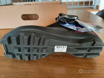 scarponi nuovi sci da fondo numero 38