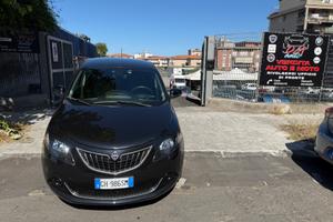 Lancia Ypsilon 1.0 FireFly 5 porte S&S Hybrid Ecoc