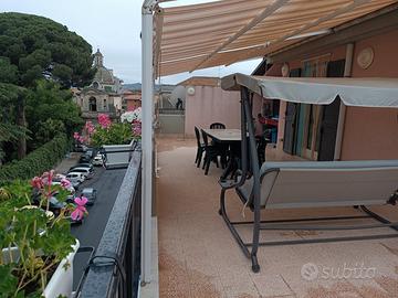 Appartamento semi indipendente Acireale centro