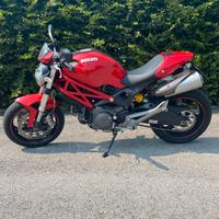 Ducati Monster 696+