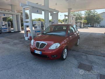 Lancia Ypsilon 1.4 Oro Ecochic GPL