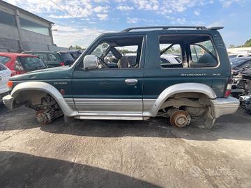 MITSUBISHI PAJERO 1996 2.5 TD PER RICAMBI