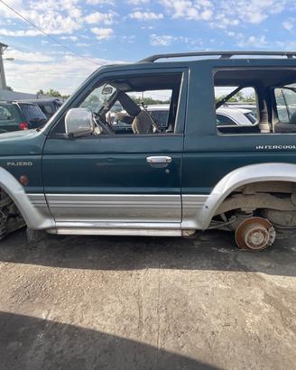 MITSUBISHI PAJERO 1996 2.5 TD PER RICAMBI