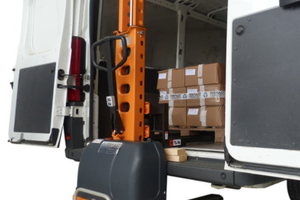 Stoccatore elettrico trasportabile transpalet