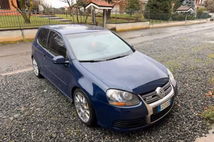Volkswagen Golf 5 R32 VR6