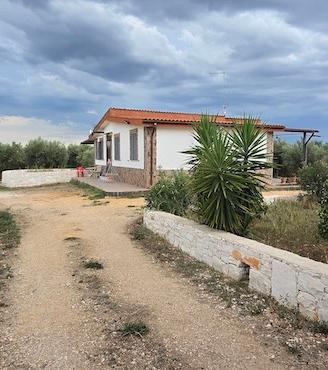 Massafra villa con annesso uliveto