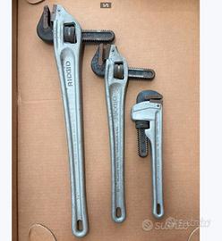 SET GIRATUBI RIDGID