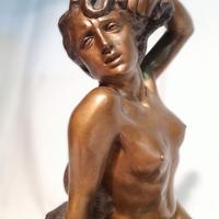 Scultura in bronzo ,intitolata "Andromeda"