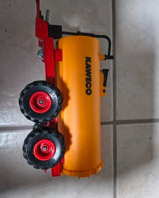 modellino Siku 2252 barile sottovuoto Fliegl Kawec