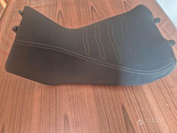 Sella Moto Stelvio V100 altezza normale riscaldata