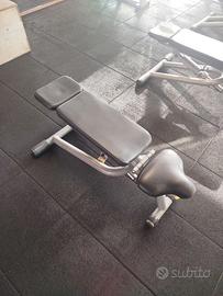 panca Pesi Technogym linea ELEMENT