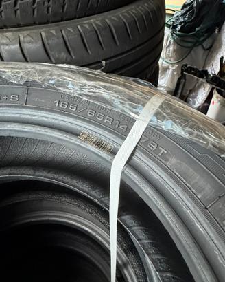Gomme invernali 165/65r14