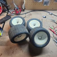 gomme truggy monster 1/7 1/6