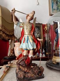 San Michele in cartapesta